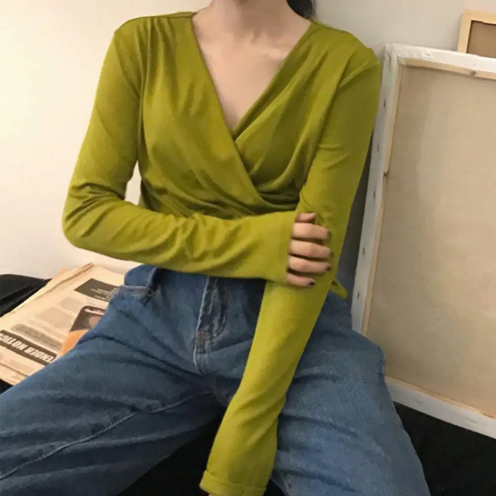 

Женский пуловер с V-образным вырезом, мягкая теплая Базовая водолазка, облегающий вязаный свитер в рубчик, однотонная блузка с глубоким длин...