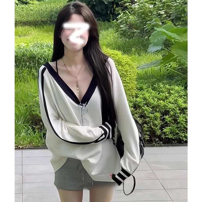 White V-neck Long sleeve Knit Women Autumn Loose Idle Sle Design Sense Korean Series Temperament Pullover Top