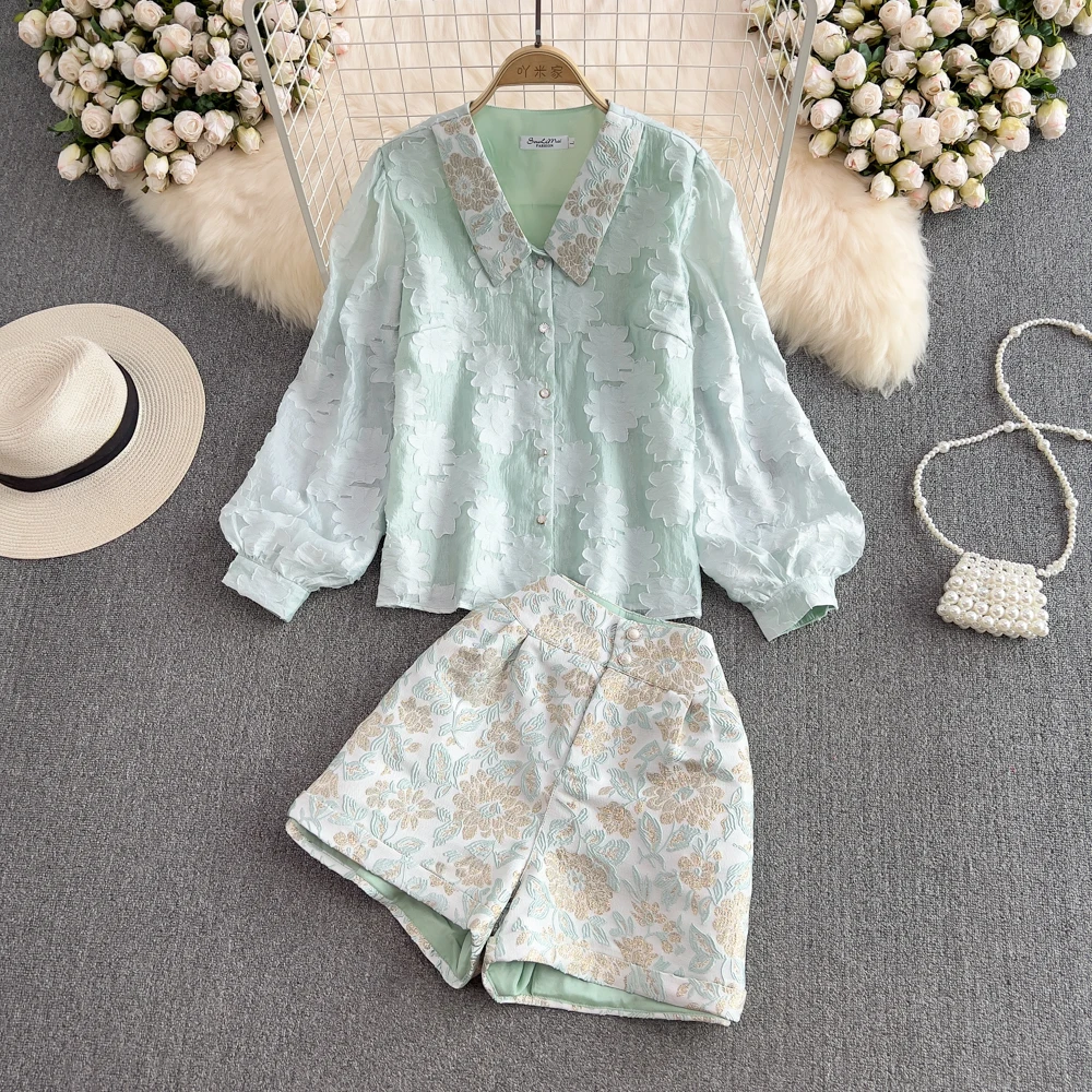 

Женский шикарный костюм из двух предметов, элегантная однобортная рубашка с рукавами-фонариками и шорты с высокой талией