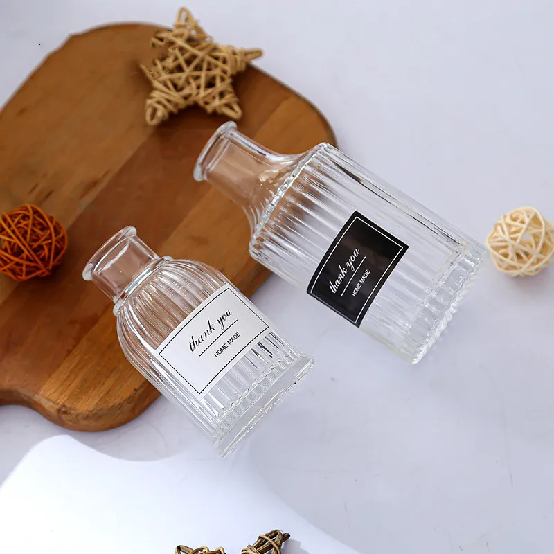 

1PCS 50/150ml Striped Roman Aromatherapy Essential Oil Diffusing Glass Bottle Rattan Fragrance Diffuser Volatilization Container