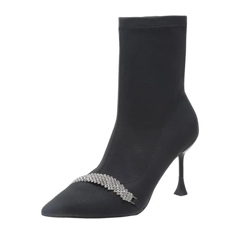 Новинка весна/осень/зима 2024 короткие ботинки на тонком каблуке модные с острым