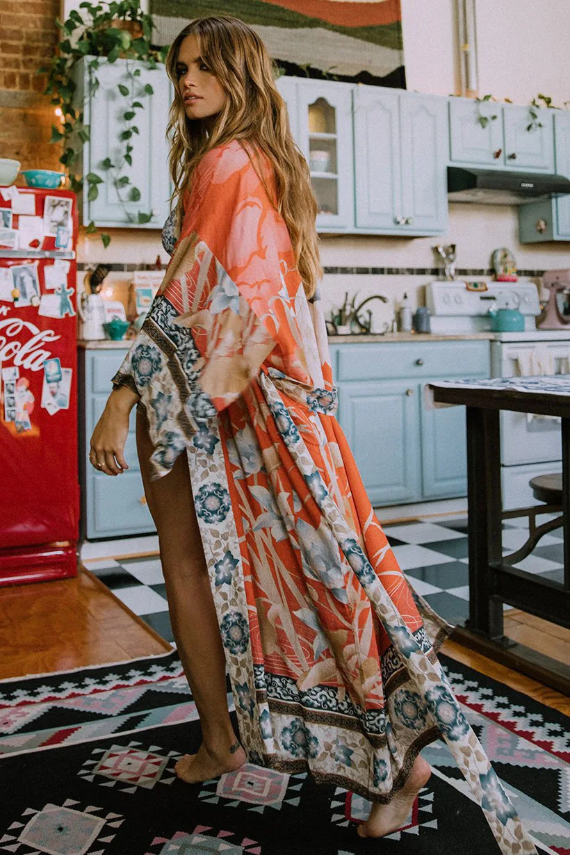 

2022 Bohemian Printed Self Belted Loose Summer Beach Tunic Plus Size Long Kimono Women Street Wear Casual Maxi Dress