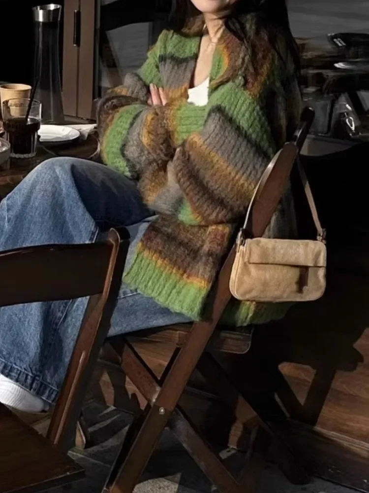 Женский трикотажный свитер в полоску свободный Универсальный кардиган стиле