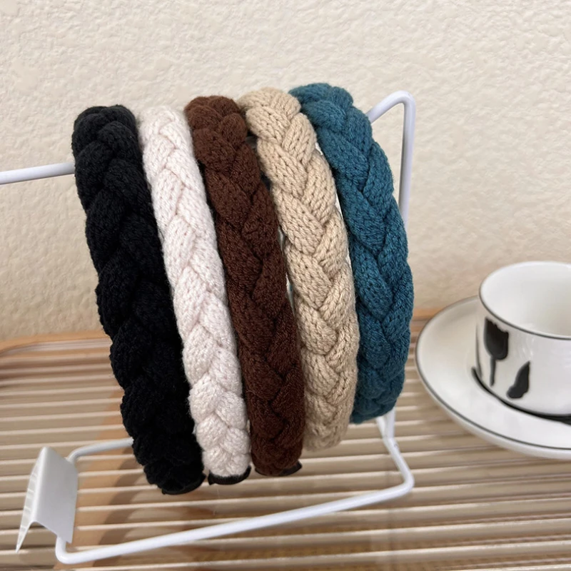 

HPUNK Korean Autumn Winter Vintage Twist Knitting Warm Headbands for Women Girls Elegant Hairbands Fashion Versatile Hair Hoops