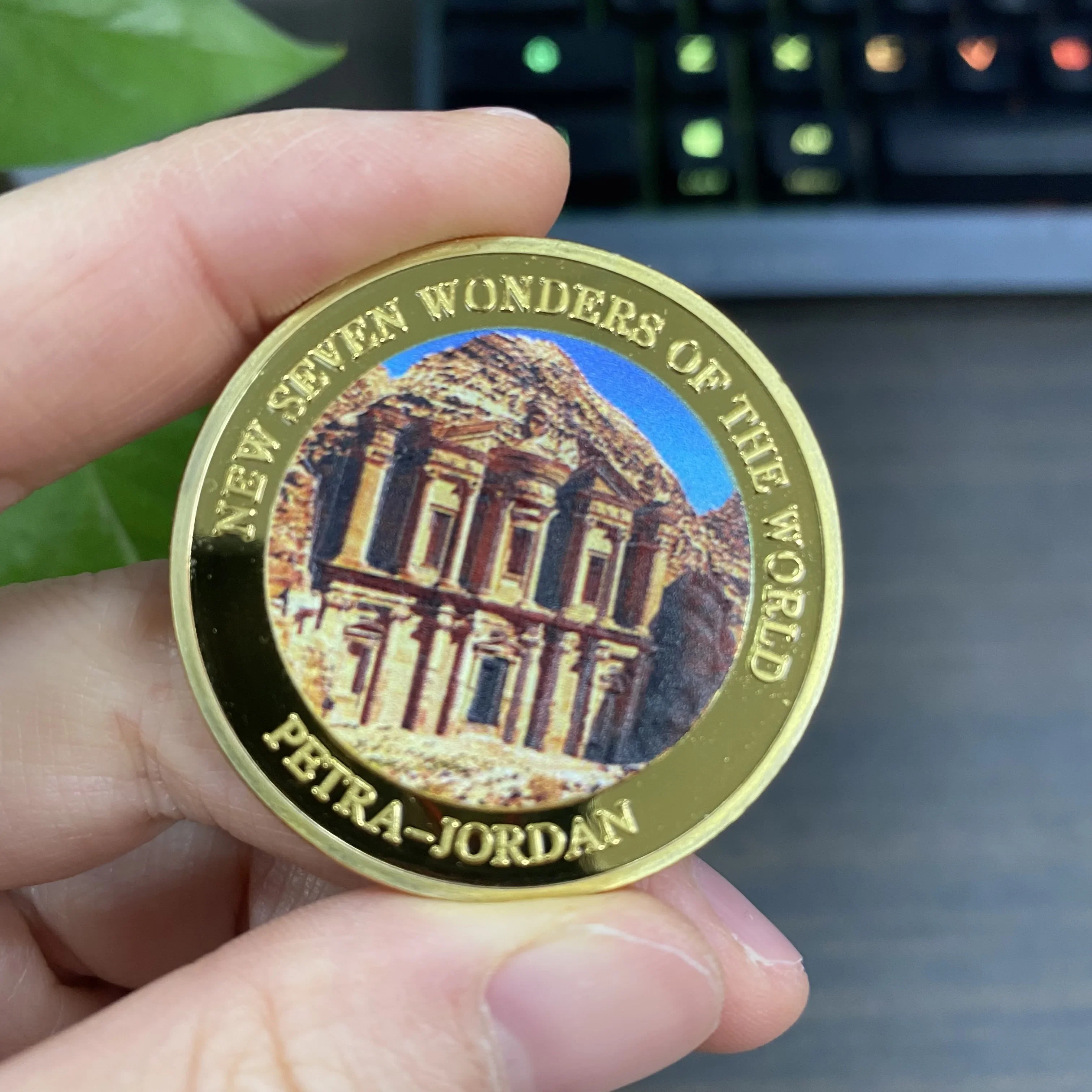 World Great Building Jordan Petra Древний город Позолоченные сувенирные монеты Новые семь чудес