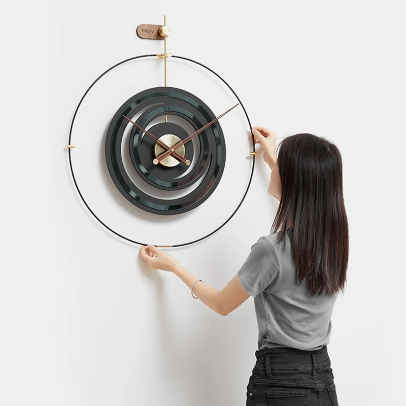 

Часы настенные кварцевые в скандинавском стиле, черные бесшумные стильные настенные для кухни, коридора, домашний декор, GPF35XP