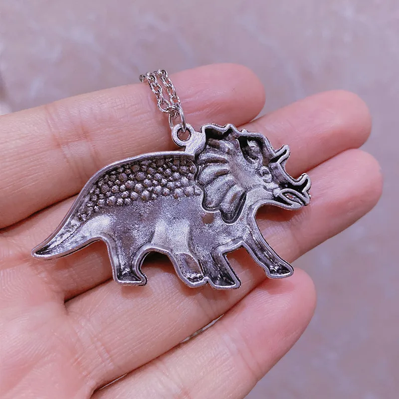 

Stainless Steel Animal Rhino Pendant Necklace Ladies Mens Hollow Jewelry Party Valentine's Day Gift