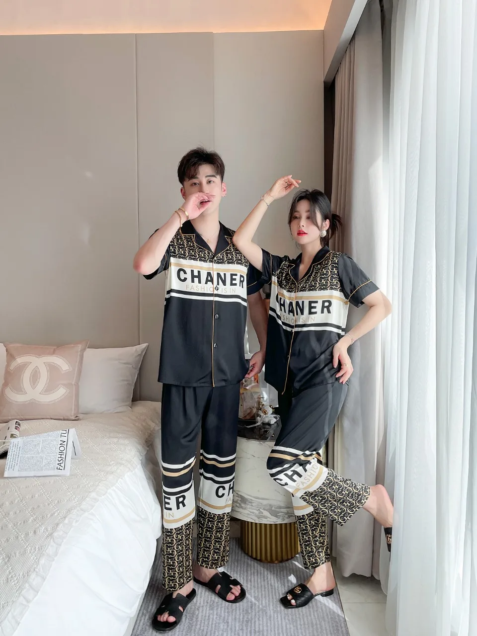 [Women's pajamas] [high-quality]Popular Couple Ice Silk Pajamas for Men and Women Spring/Summer Thin Network Red Home Fur Set