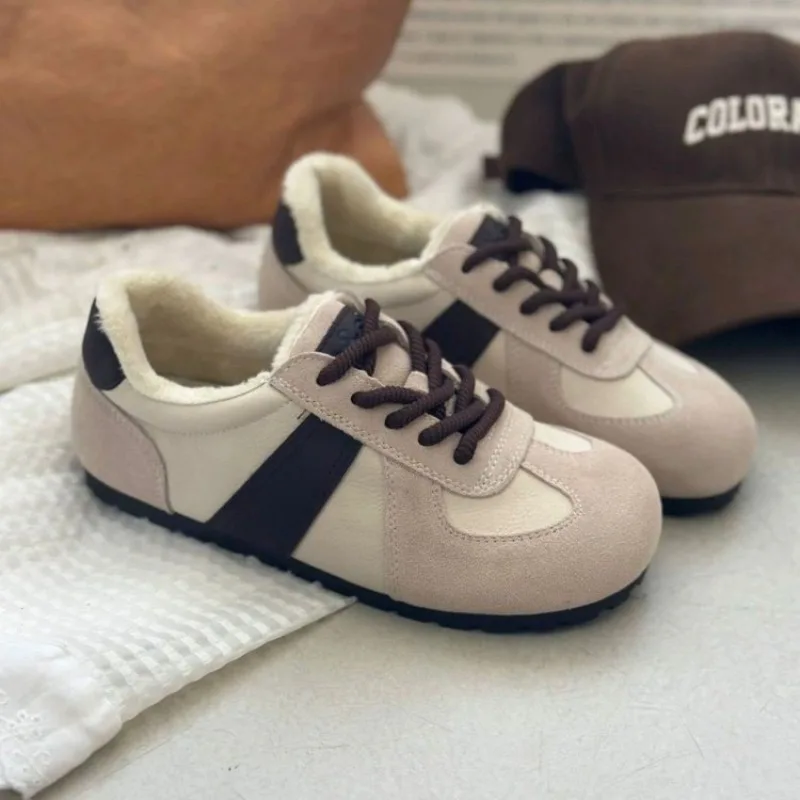 Новинка 2024 весенне-осенние легкие кроссовки на толстой подошве для женщин