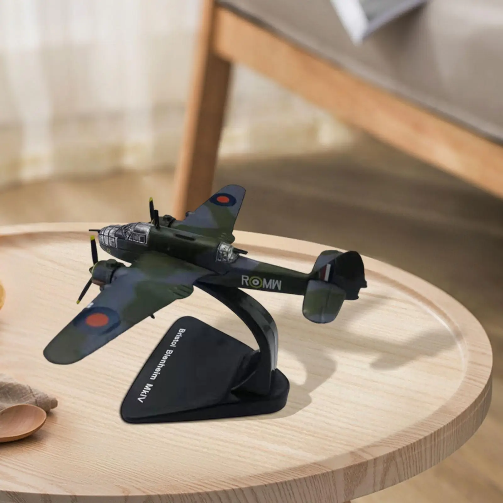 

Модель самолета-истребителя 1/144, модель под давлением для телевизора, кабинета, спальни, полки