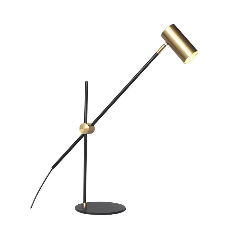 Скандинавский креативный дизайнерский настольный светильник постмодернистская