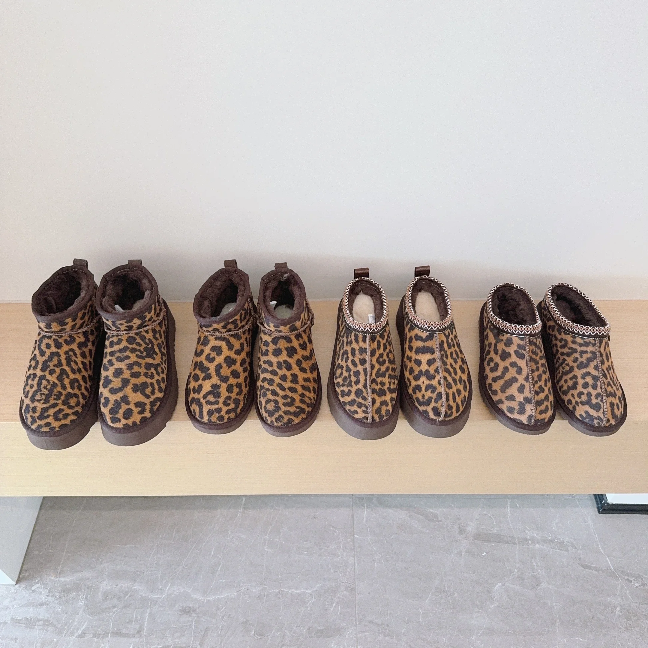 Новые зимние женские ботинки женская обувь на платформе и высоком каблуке теплые