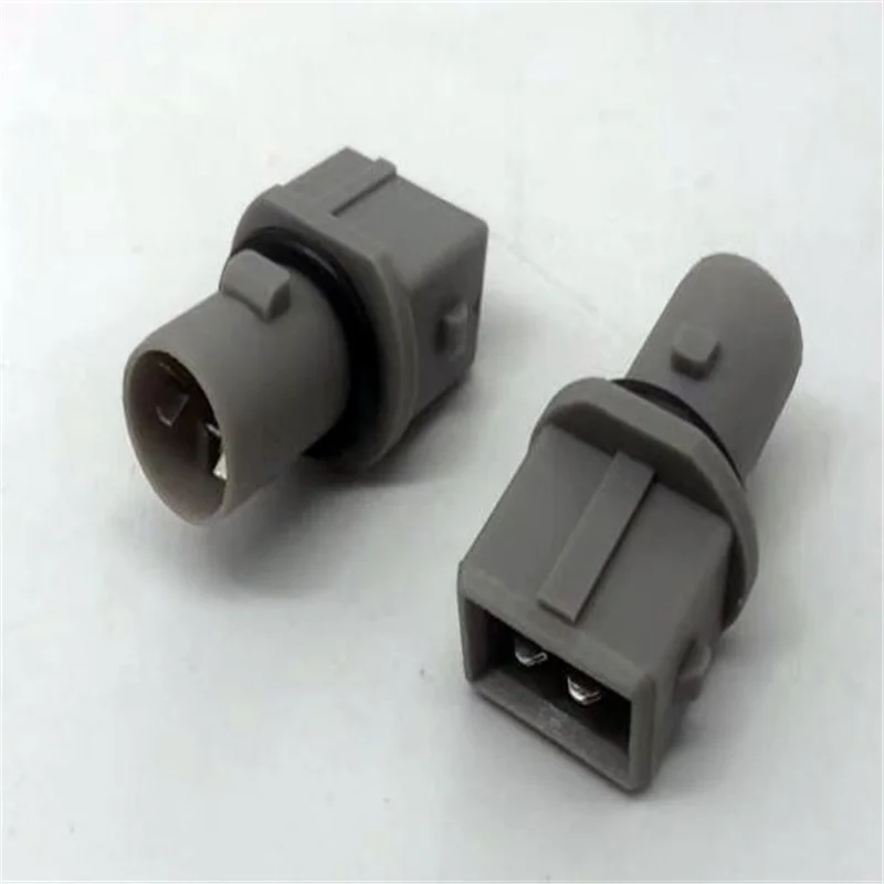 

W5W патроны RAV4 фоторозетка