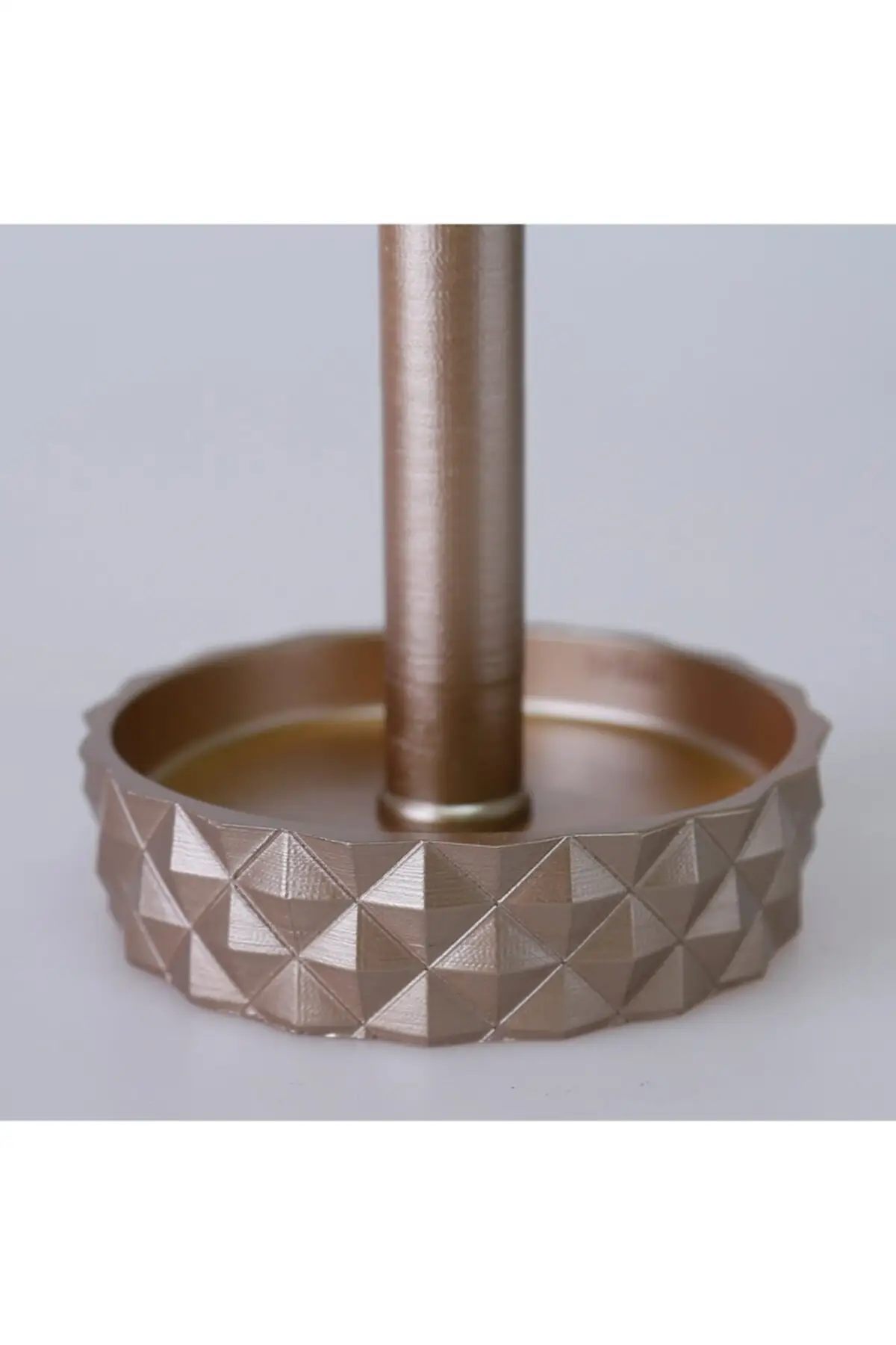 

Pyramid Mink Paper Towel Holder