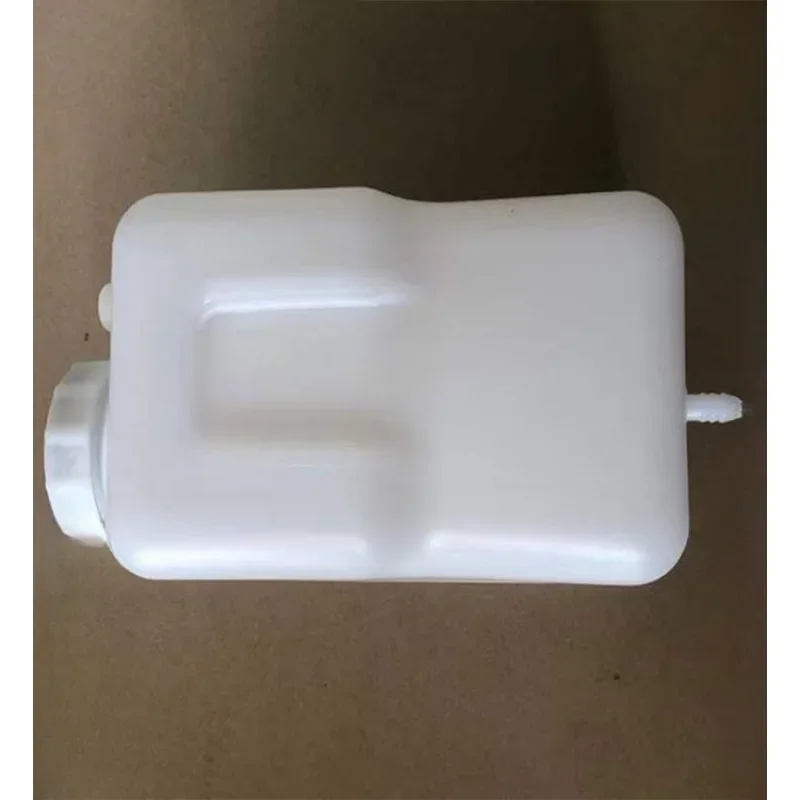 Вспомогательный резервуар для воды охлаждающей жидкости экскаватора XCMG XE55D 60 65DA