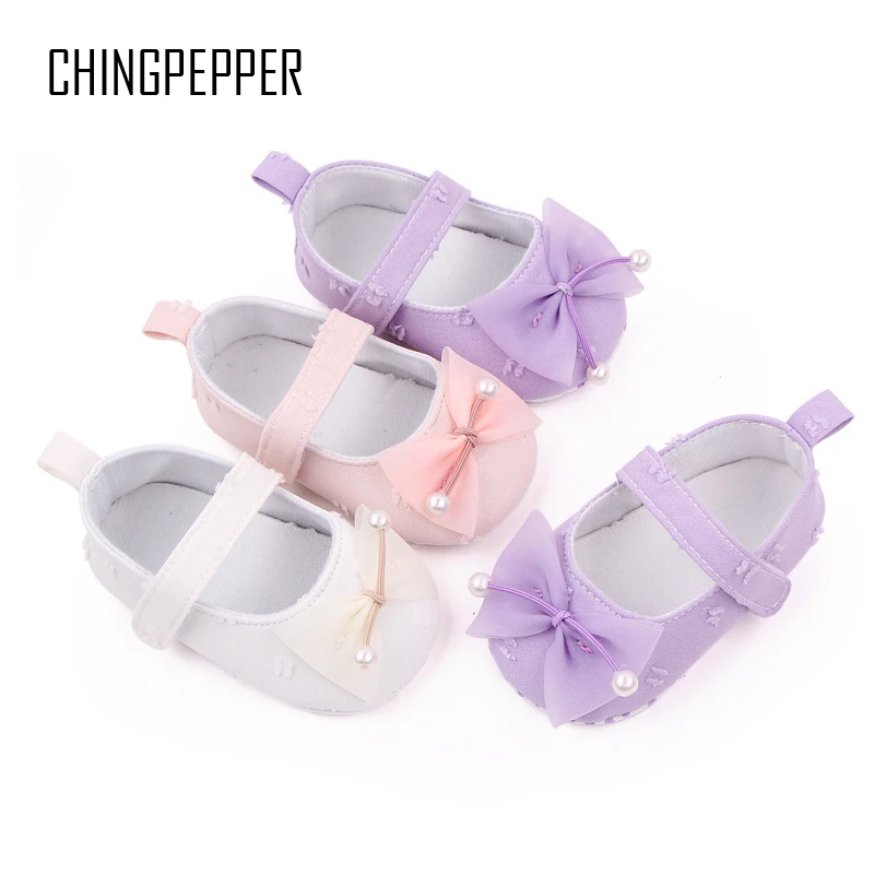 

Newborn Crib Shoes for Baby Girl Footwear Infant Cute Bow Pearl Princess Flats Toddler Soft Sole Trainers 1 Year New Bebes Items