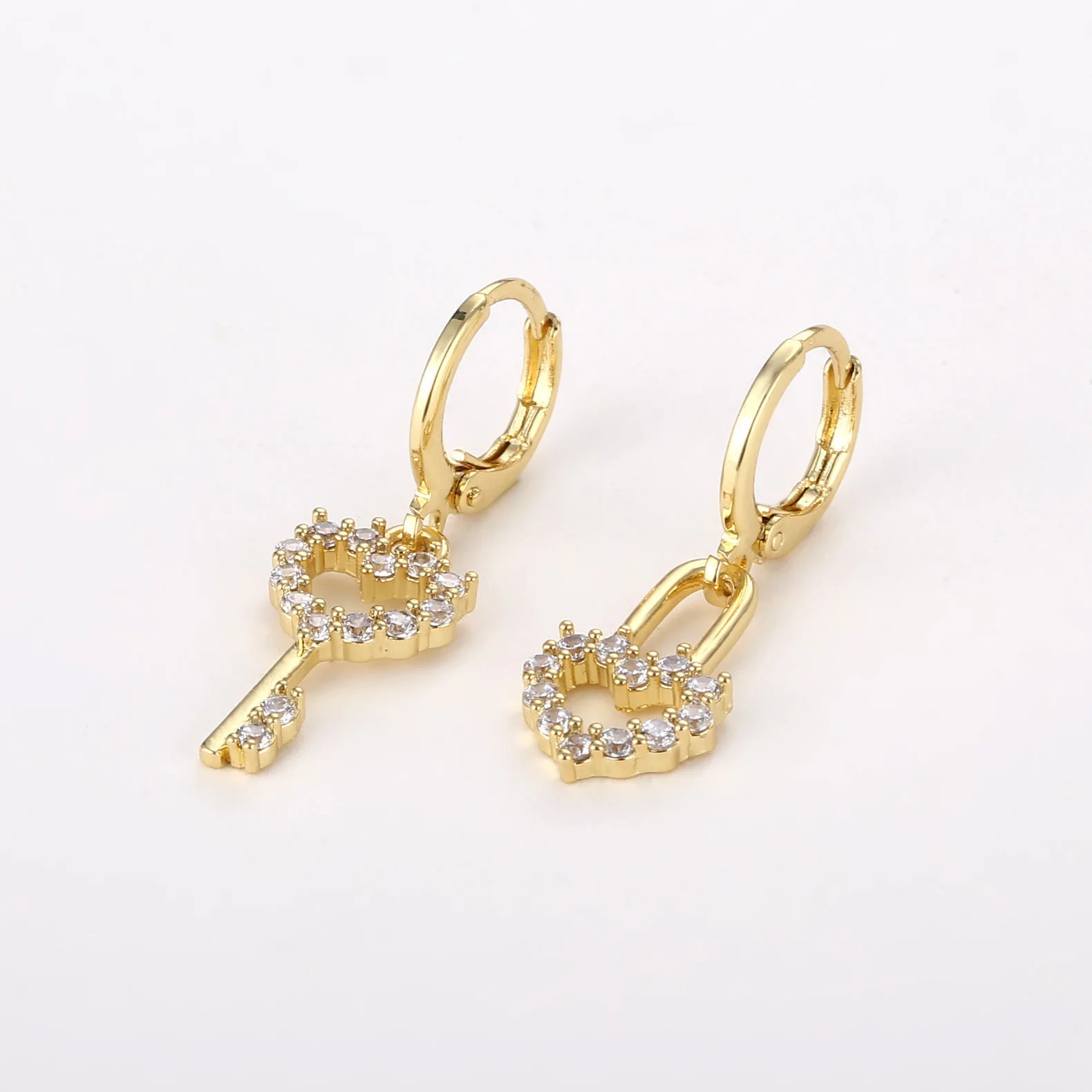 

Fashion Geometric Key Lock Dangle Drop Earrings Gold Color Circle Round Hanging Earrings For Women Party Jewelry Gift
