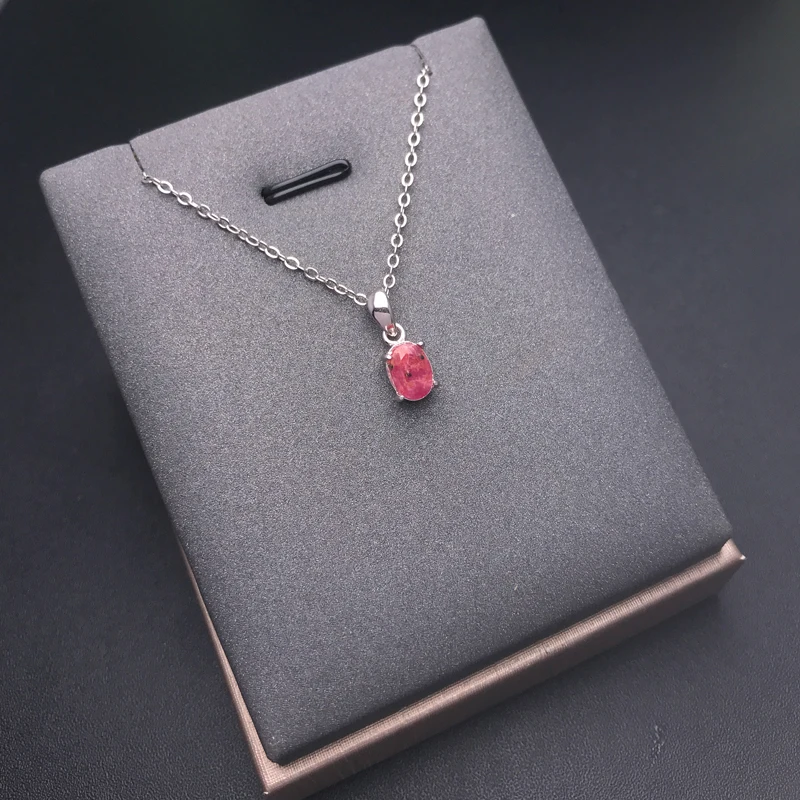 Женский кулон с рубином серебро 100% пробы 5 х7 мм