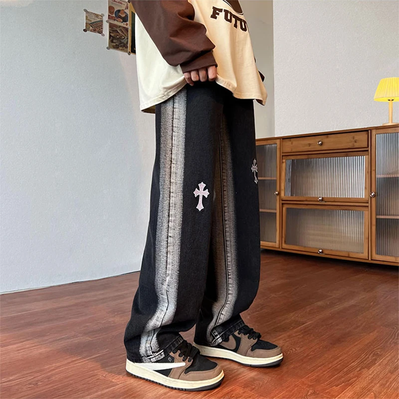 Mens Trousers Retro Cross Patch Distressed Straight Jeans Pants High Street Streetwear Fashion Loose Washed Denim Pants Unisex