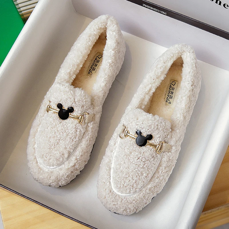 2022 Winter Femme Thicken Fuzzy Moccasins White Wool Shoes Ladies Luxury Buckle Flats Women Plush Sheep Fur Loafers