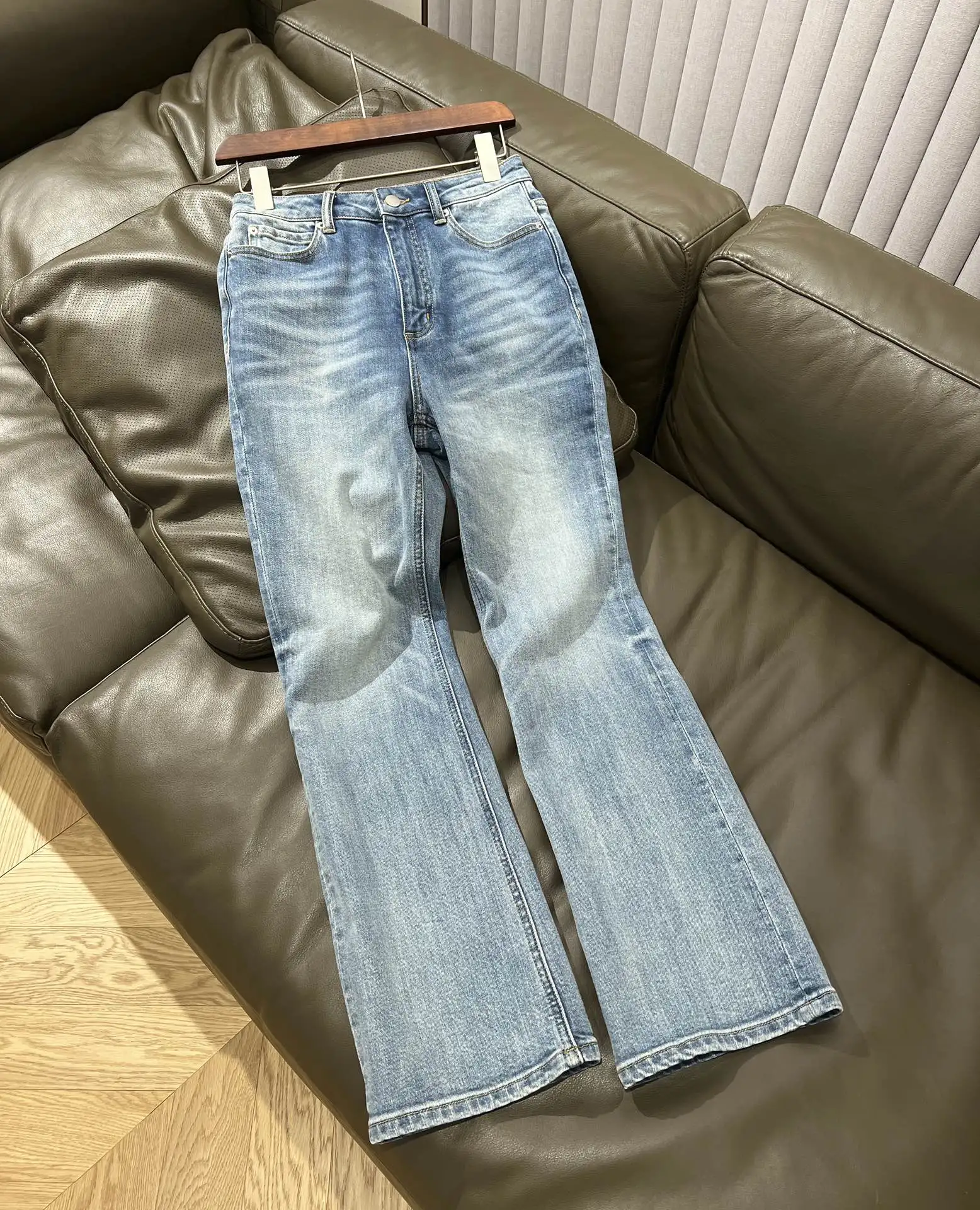 

2022 women's new washed flare jeans pants