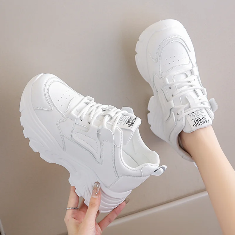 2023 Autumn Lace-up Thick Bottom Sports Shoes Woman Pu Leath