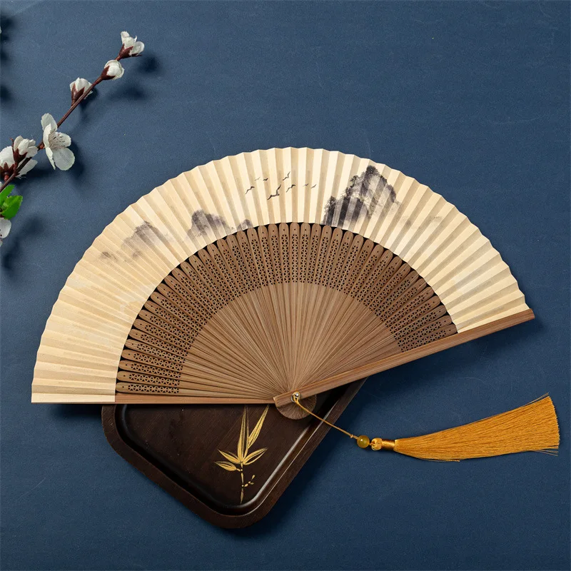 

Portable Folding Fan Summer Handheld Retro Chinese Style Bamboo Fan Classical Crane Gift Wedding Favors And Gift Home Decoration