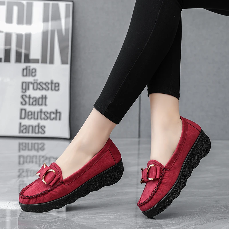2023 Spring Summer Platform Women Shoes Flats Sneakers Luxury Suede Leather Women Casual Shoes Slip On Flats Heels Moccasins