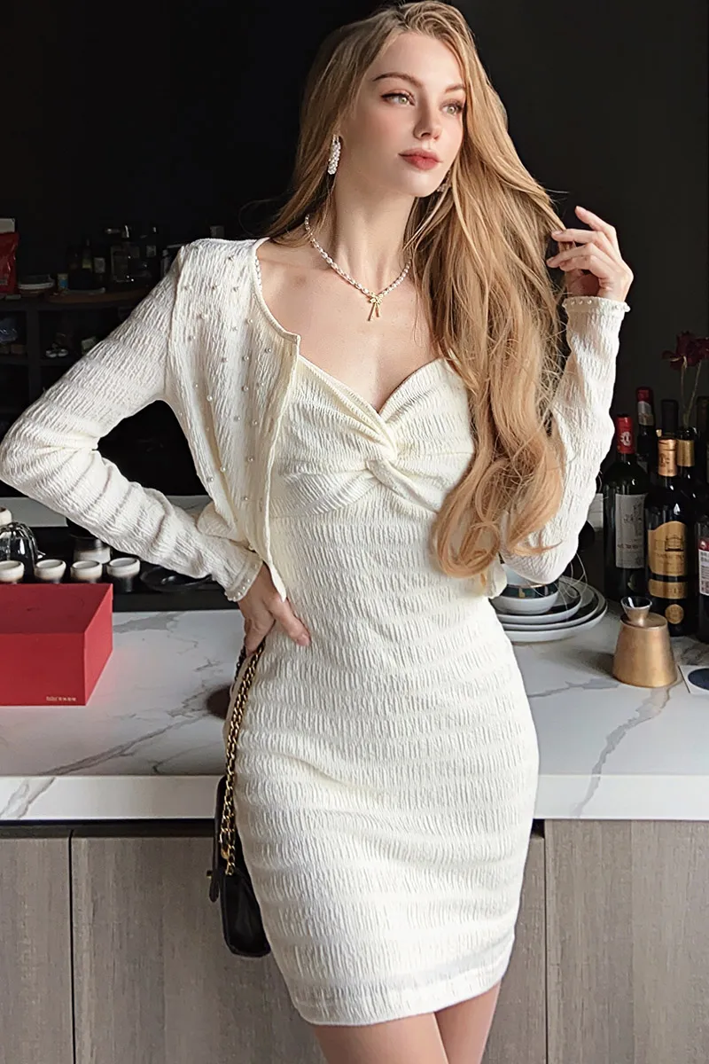 

Dabuwawa Spring Autumn Female Effortless Chic Two Piece Halter Vest Knitted Dress Long Sleeve Cardigan Suits 2023 DM1ASA002