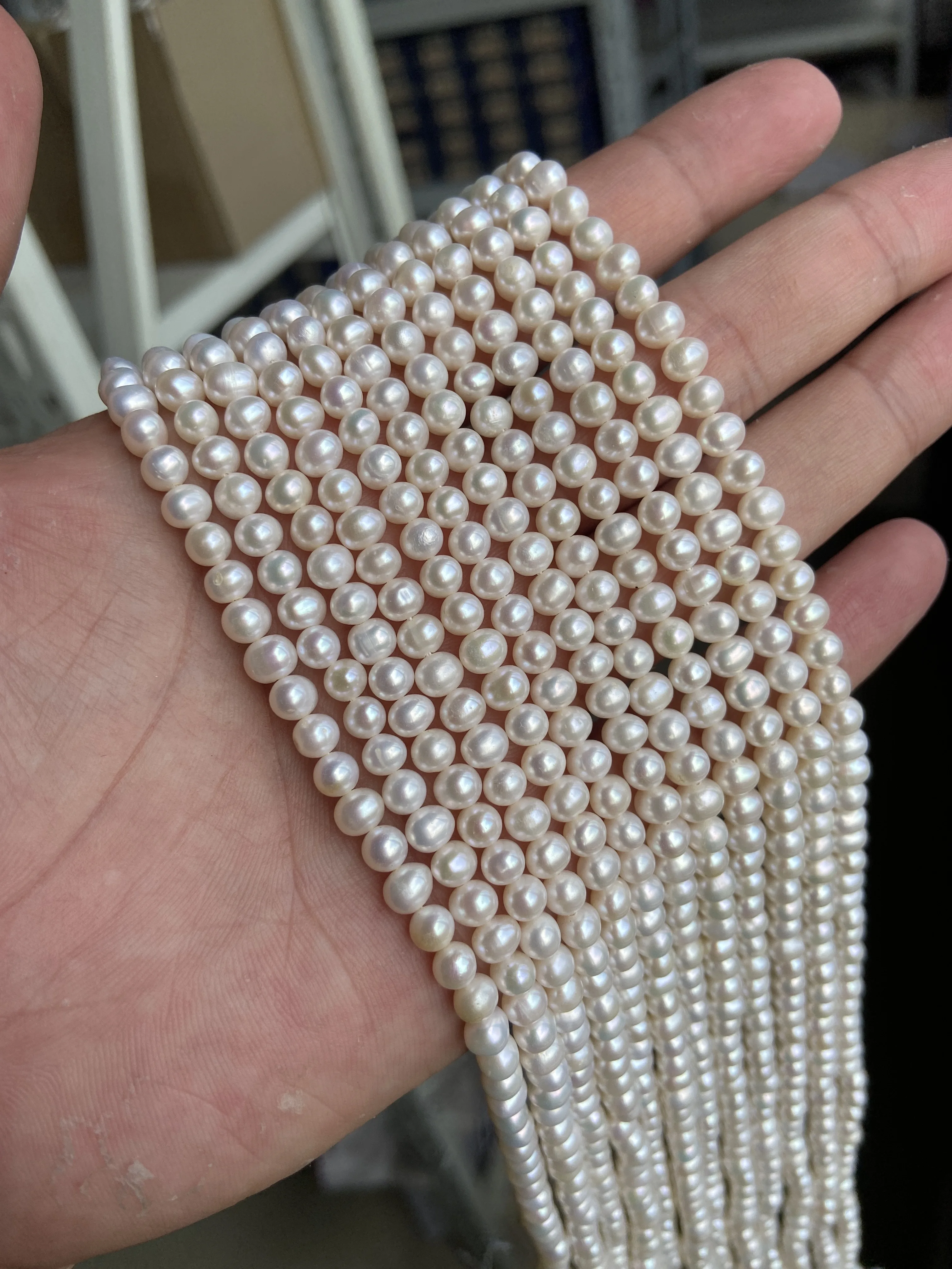 Elegant Fashion Real Round White Cultured Freshwater 5mm Pearls Beads Wholesale Natural Pearl Bead For Women Jewelry Making Hand