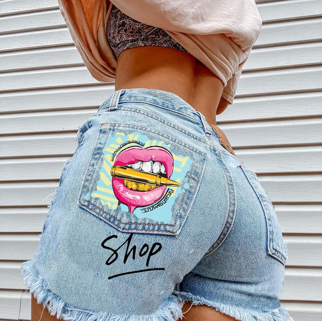 

ins street bullet bite mouth print pocket pattern young girl shorts women's summer new ripped tassel denim shorts hot pants