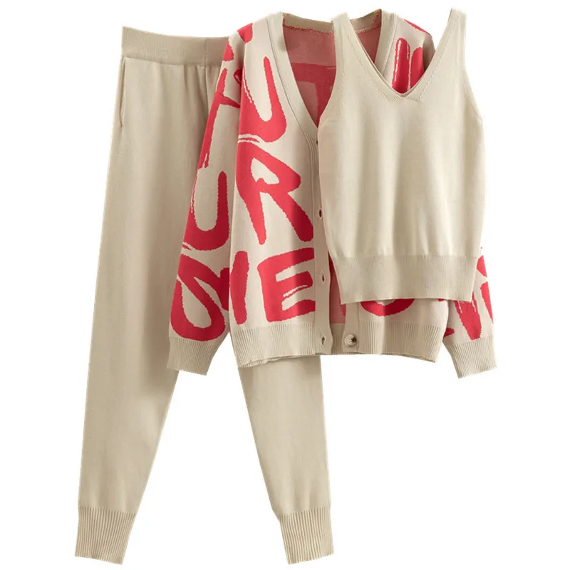 Женский трикотажный комплект из 2 предметов свитер с V-образным вырезом и