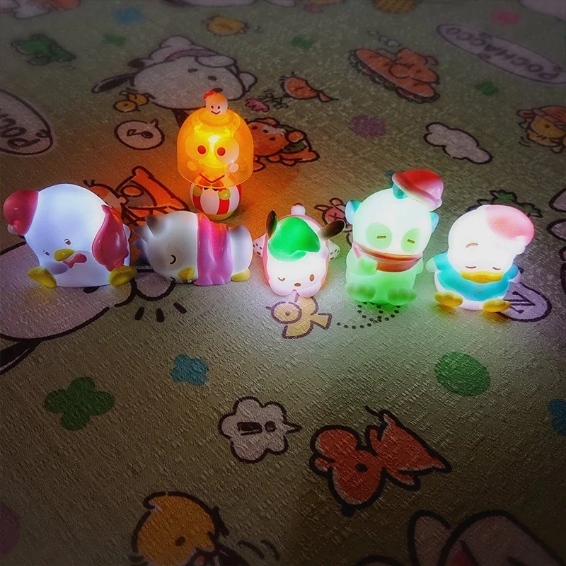 Капсульная игрушка Bandai Cinnamoroll 6 см