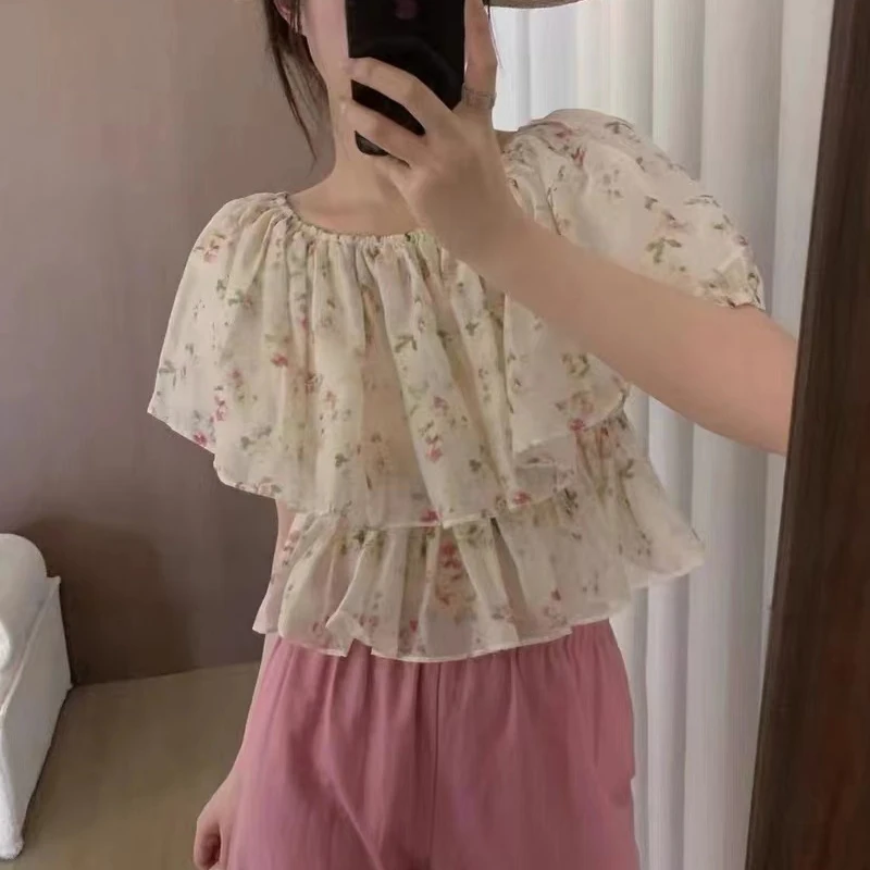 

Летняя блузка с открытыми плечами и цветочным принтом, милые облегающие Короткие топы с оборками, одежда в Корейском стиле с коротким рукавом, Повседневная Эластичная рубашка с высокой талией, 27147