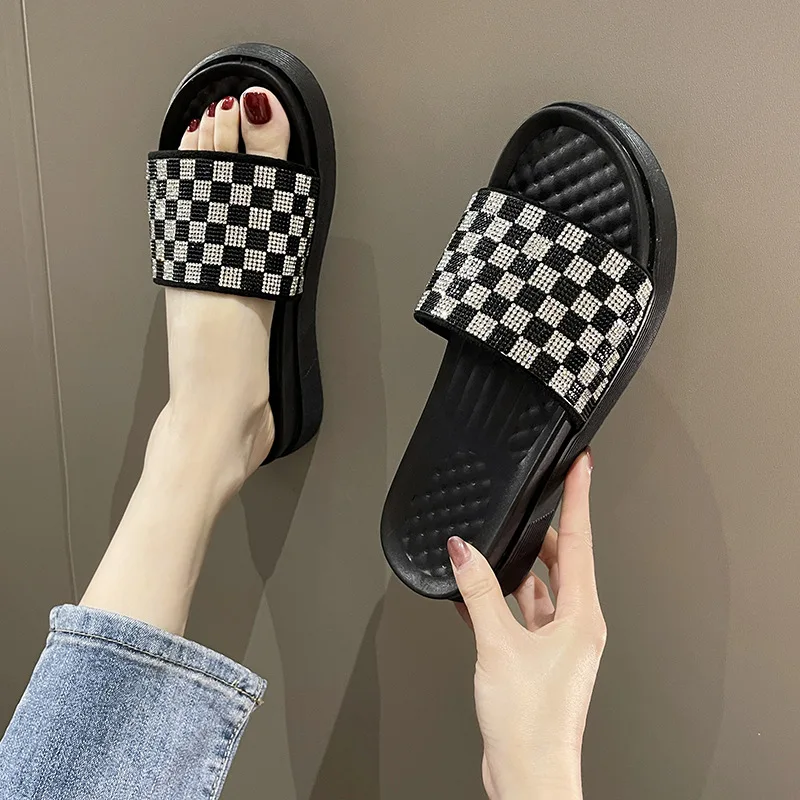 

Slippers Women Wear Summer Tide Leisure Thick Bottom Water Diamond Cool Slipper Women 2022 Spring New Beach Shoes