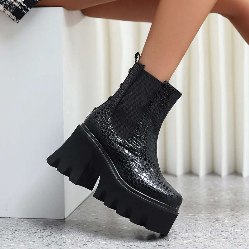 

Boots Platform Shoes Woman Autumn Winter 2022 Heeled Ankle Black Combat Women's Short Gothic Style New Rock Snow Winter Sneakers