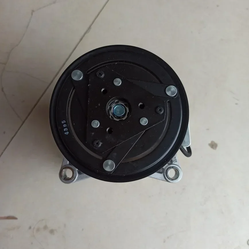 Компрессор кондиционера Futian OMAC Isf2.8, оригинальный заводской, 12В, для автомобильной системы кондиционирования воздуха (art.: 3920d4ee58f30) - 3920d4ee58f30