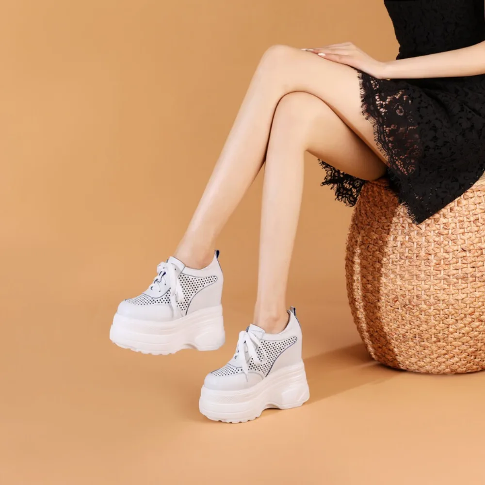 Кроссовки на танкетке из натуральной кожи 14 см летние туфли очень высоком