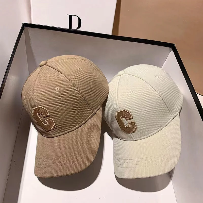 

ats for Men 2023 New C Letter Embroidered Baseball Cap Kpop Fasion Couple Snapback Cap Men and Women Sun ats Capeau omme