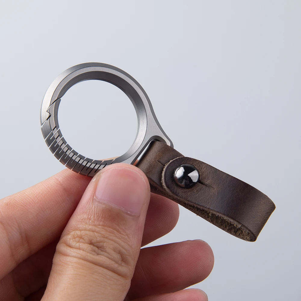 Кожаный ремень с пряжкой из титанового сплава для мужчин и женщин |