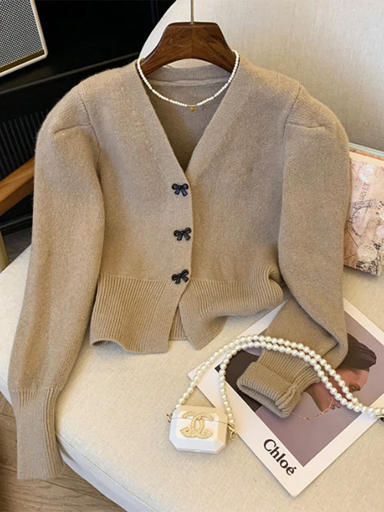 Женский вязаный однотонный кардиган Aoaiiys с пуговицами-бабочками