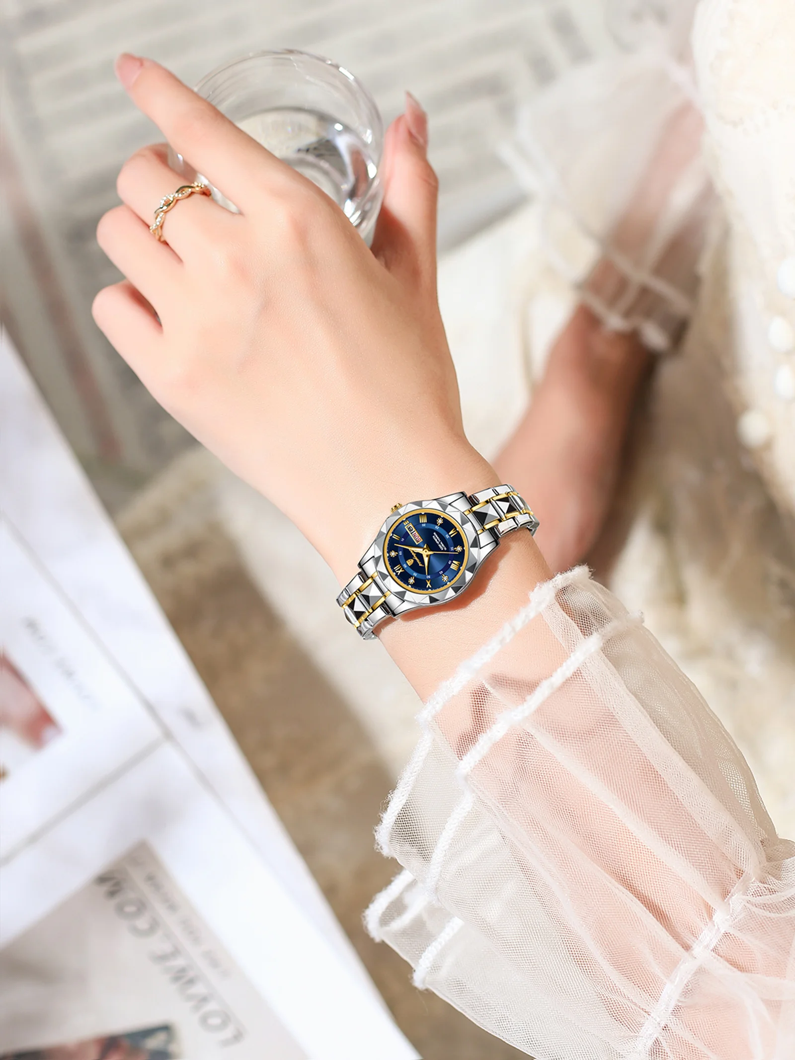 Женские кварцевые водонепроницаемые часы с индикацией даты из нержавеющей стали