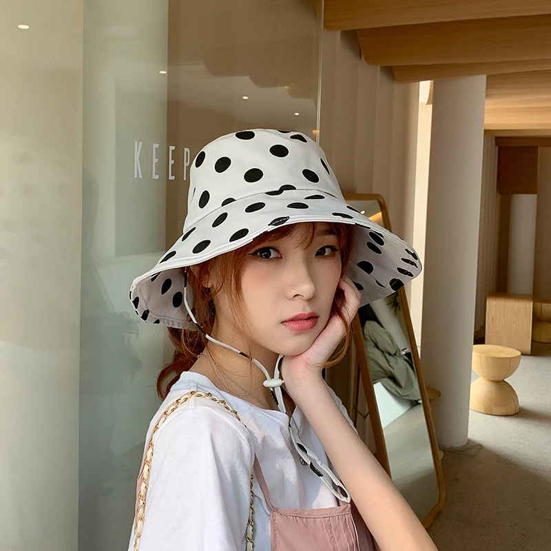 

Fashion Girls Outdoor Casual Wide Brim Sun Hat for Women Casual Big Wave Korean Summer Hat Female Sun Protection Fisherman Cap