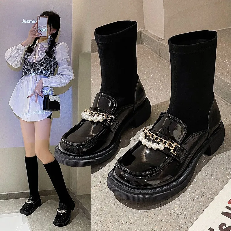 

NEW Socks and boots women's new autumn and winter English college style boots flat leather pearl chain breathable elastic boots