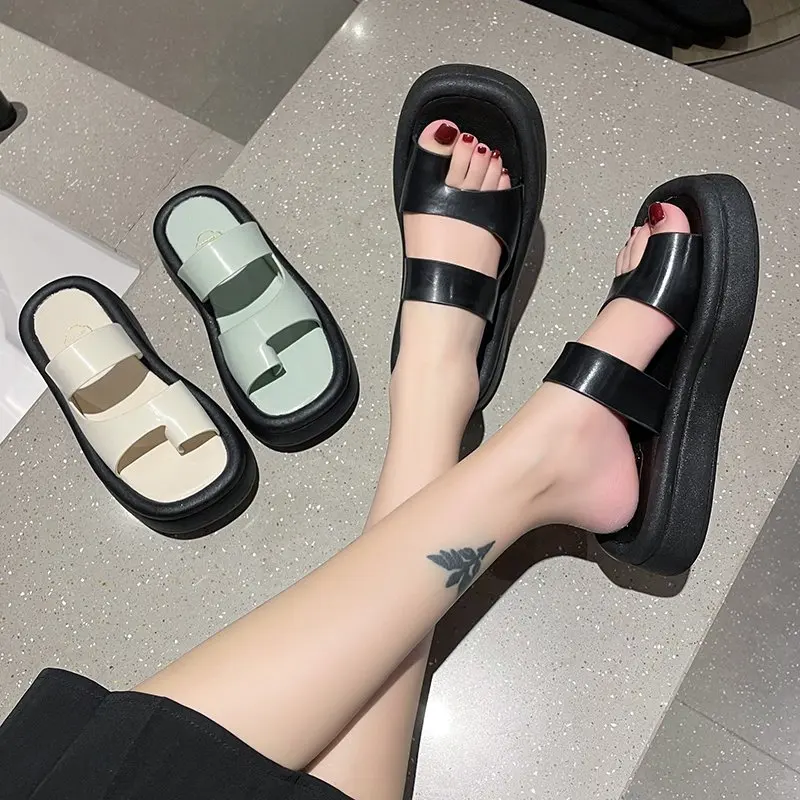 

Женские шлепанцы на платформе, пляжные шлепанцы, резиновые, на плоской подошве, 2023 P