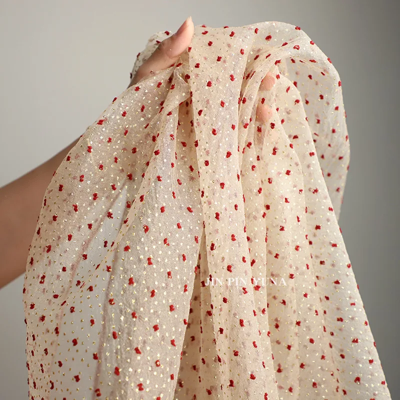 Прозрачная фототкань в красный и бежевый горошек сетчатая ткань Золотой