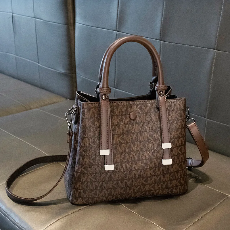 

2022 New Fashion Korean Women's Bags Net Red Bags Retro Printing Bucket Bags Simple Casual Big Bags