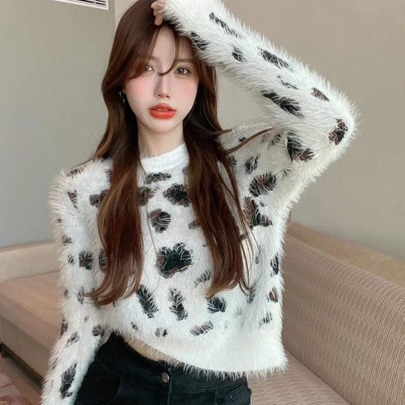 

Women's Sweaters Leopard Print Sweaters Knitted Mink Velvet Black And White Color Contrast Mink down round Neck
