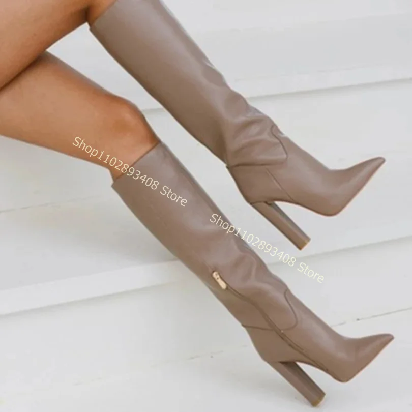 Рисунок 2 - Ботинки рыцарские женские с острым носком