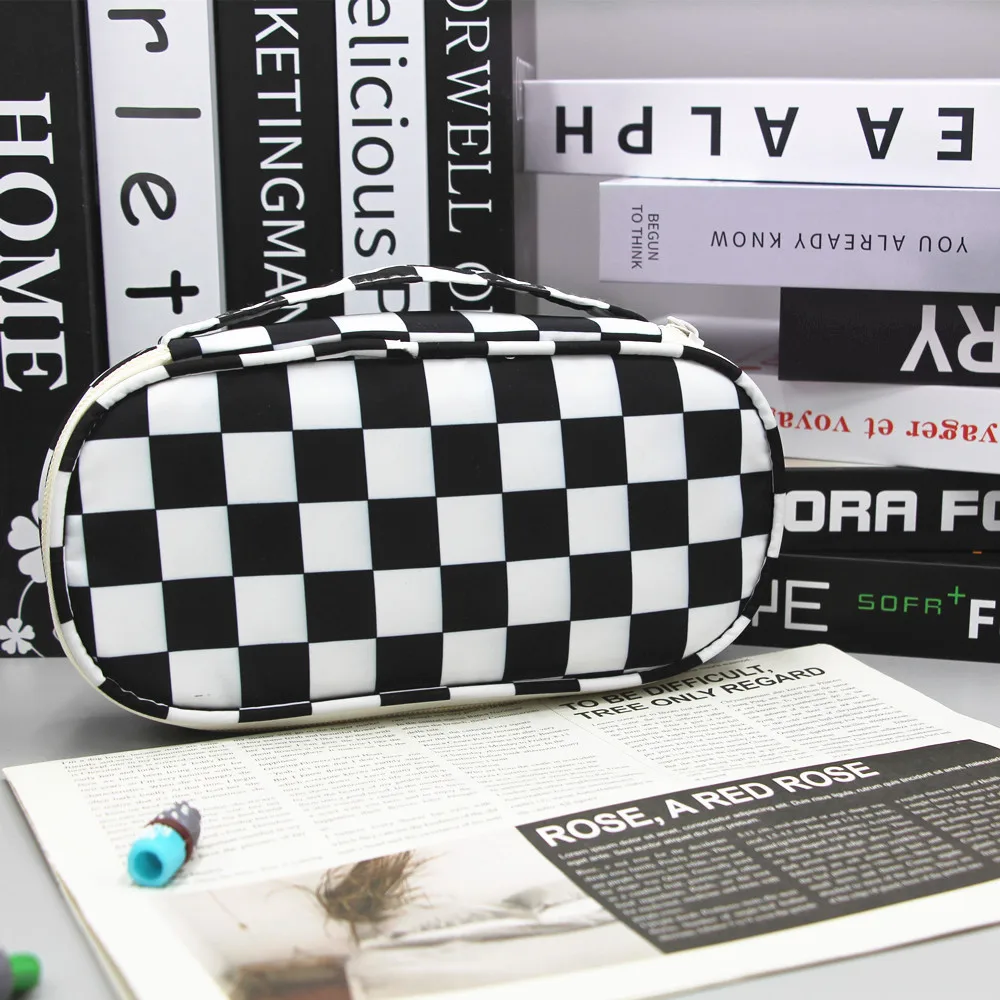 

Classic Milk Pattern Ins Wind Black And White Checkerboard Pencil Case Large Capacity Student Lattice Storage Bag Stationery Pen